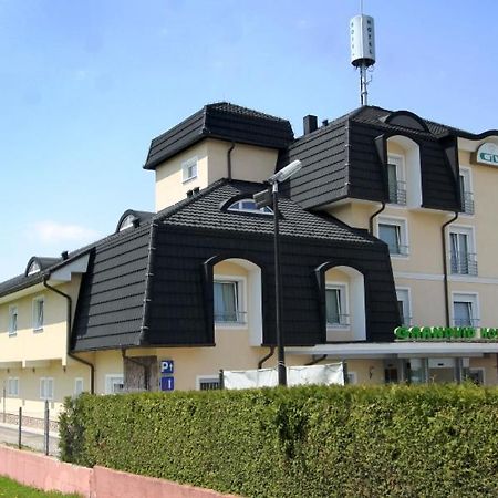 Grandvid Hotel Skofljica Екстер'єр фото