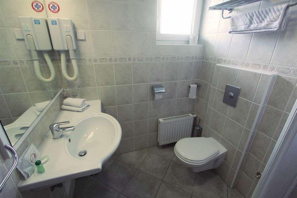 Grandvid Hotel Skofljica Екстер'єр фото